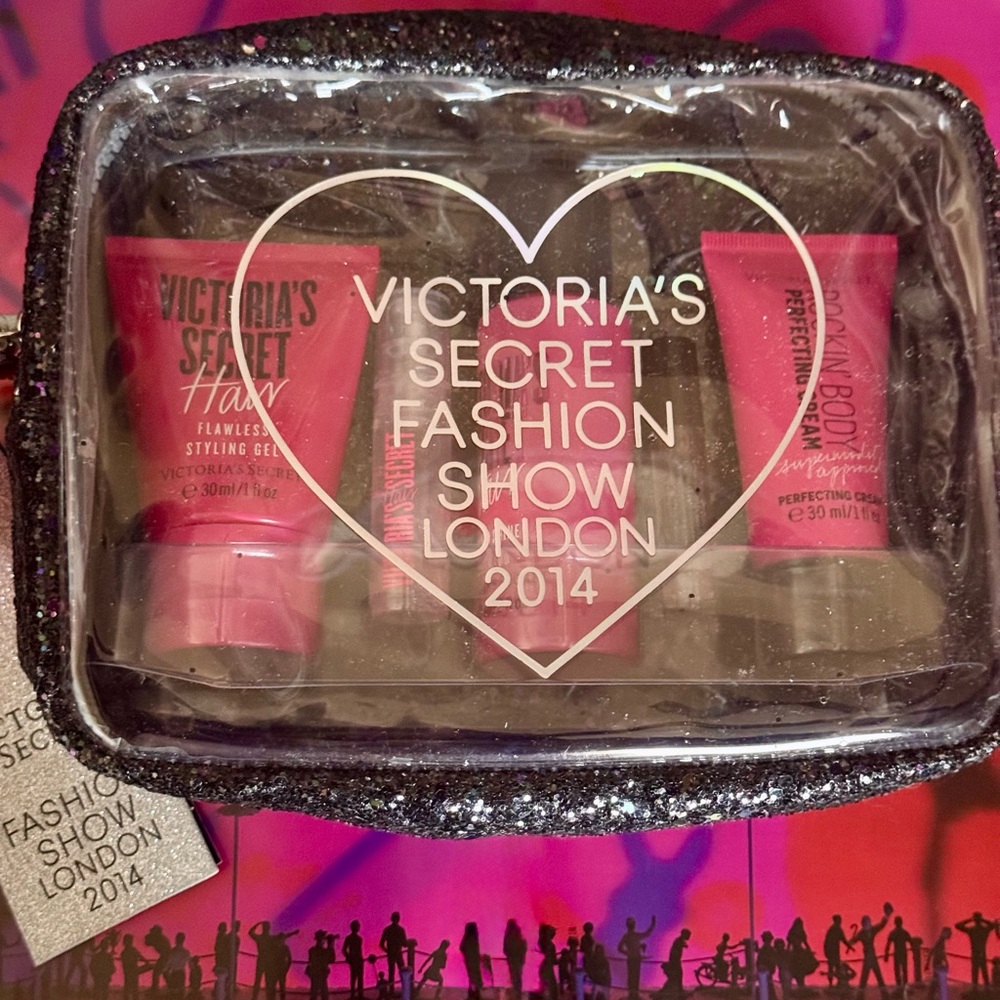 VS Fashion Show Set Bundle Victorias Secret London Fashion Show 2014 HTF New NWT - Picture 1 of 5